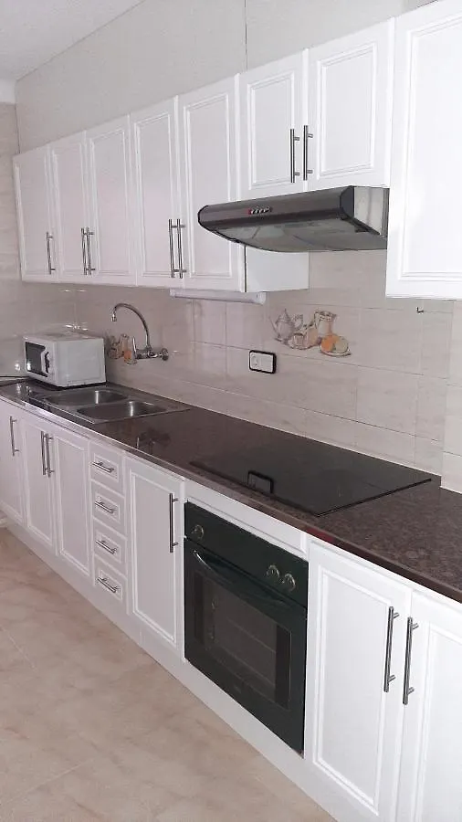 Appartement 50 M De La Plage! Proche Du Centre Ville! Piscine! Vue Sur Mer Et Montagnes! Wifi! 2 Velos A Disposition! Cambrils Spanje