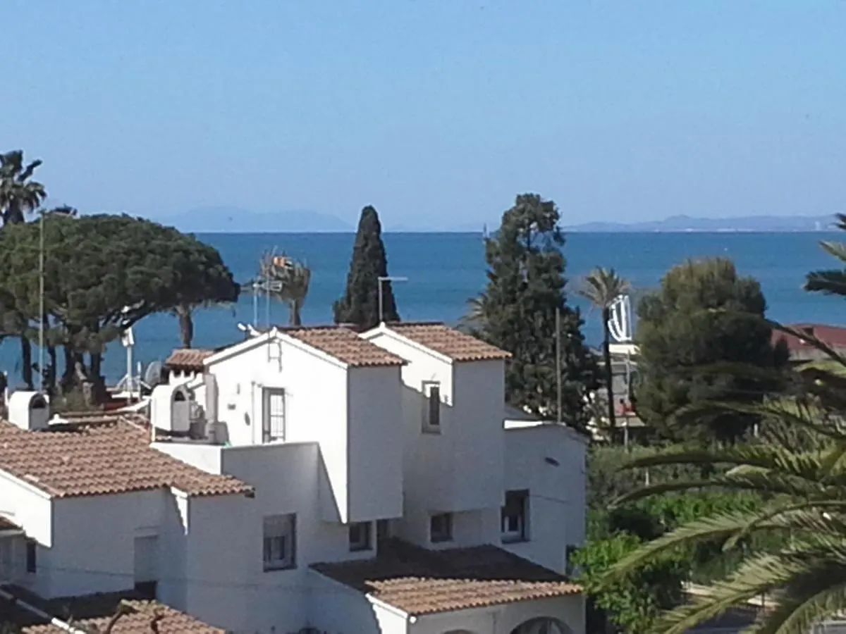 Appartement 50 M De La Plage! Proche Du Centre Ville! Piscine! Vue Sur Mer Et Montagnes! Wifi! 2 Velos A Disposition! Cambrils