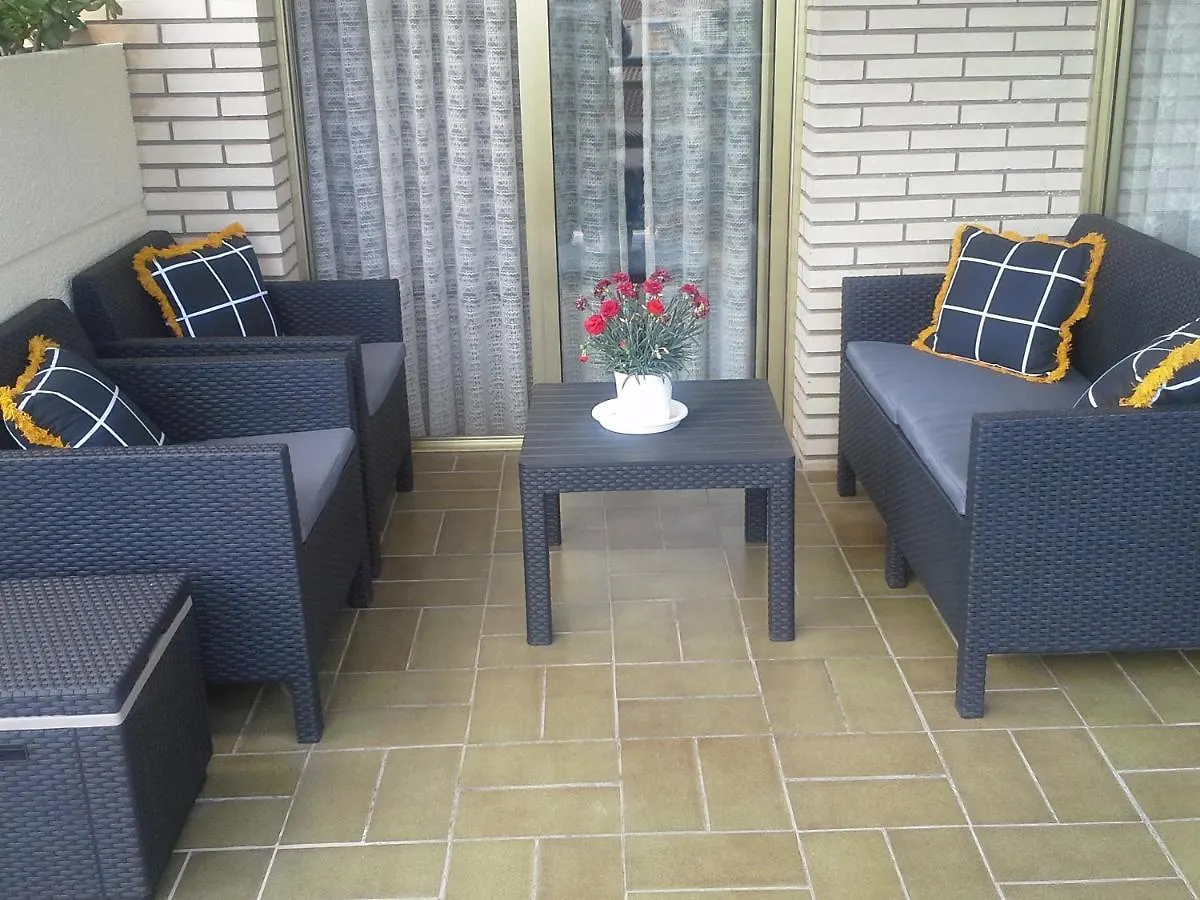 50 M De La Plage! Proche Du Centre Ville! Piscine! Vue Sur Mer Et Montagnes! Wifi! 2 Velos A Disposition! Cambrils 0*,